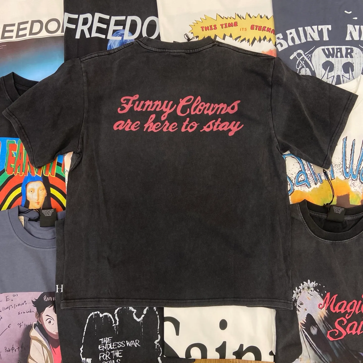 Saint Michael series of new American retro washed and distressed niche printed pure cotton loose short-sleeved T-shirts with digital white ink direct injection, breathable fabrics and three-dimensional and clear patterns. Fabric: Double yarn 240g Size: S-M-L-XL